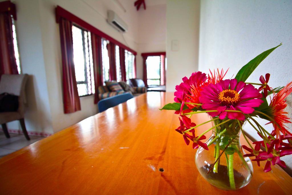 Tonga Holiday Villa ヌクアロファ エクステリア 写真