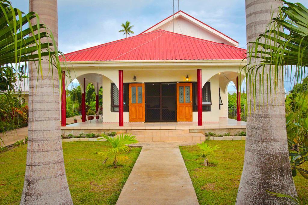 Tonga Holiday Villa ヌクアロファ エクステリア 写真
