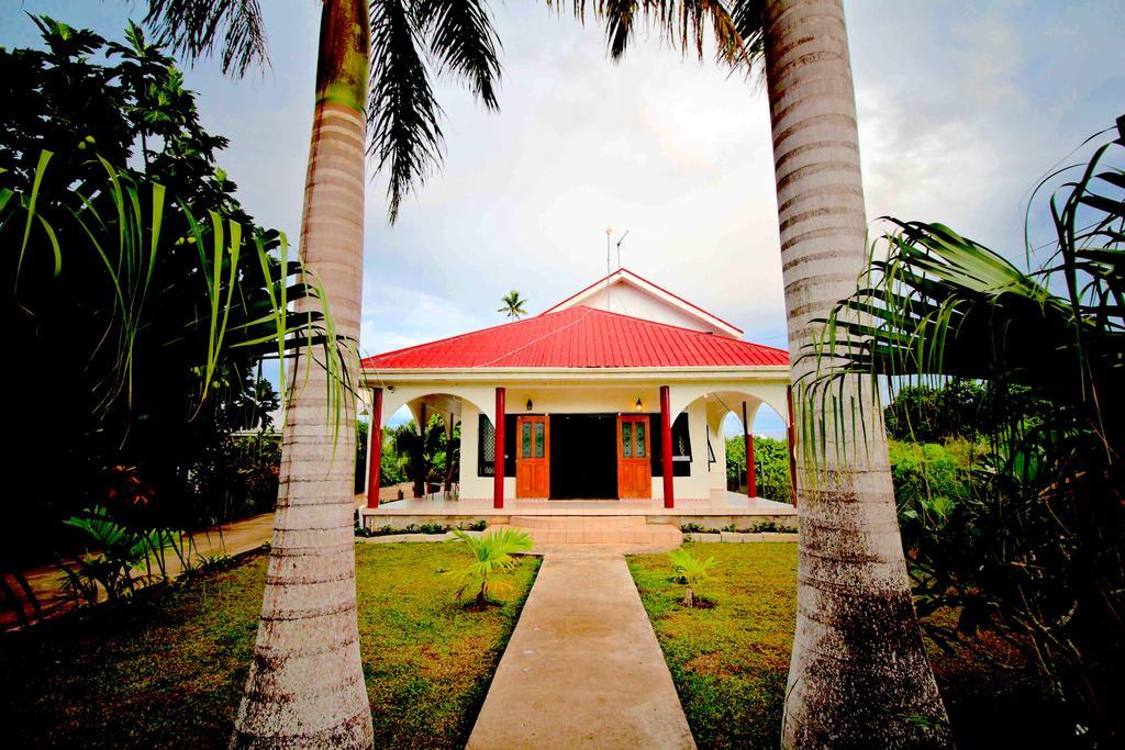 Tonga Holiday Villa ヌクアロファ エクステリア 写真
