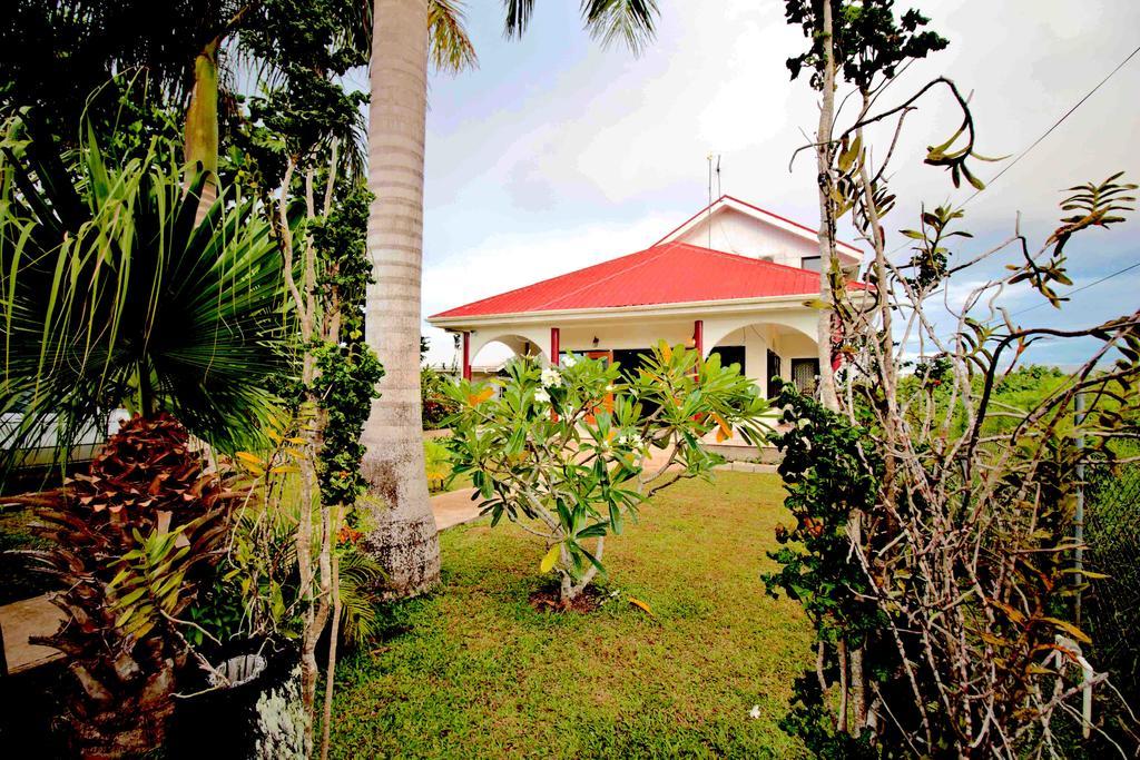 Tonga Holiday Villa ヌクアロファ エクステリア 写真