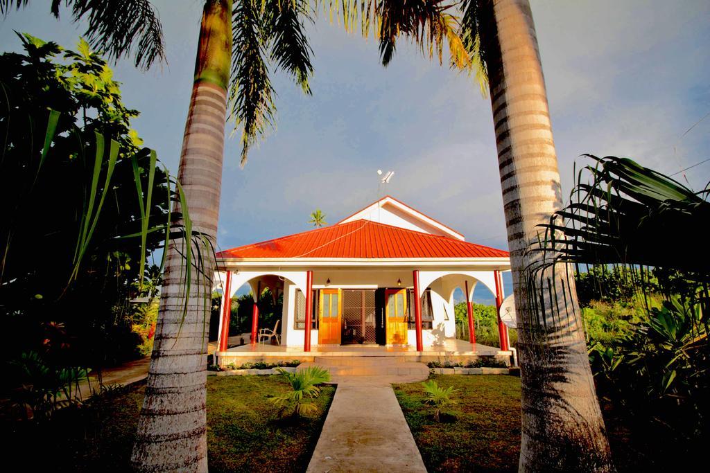 Tonga Holiday Villa ヌクアロファ エクステリア 写真