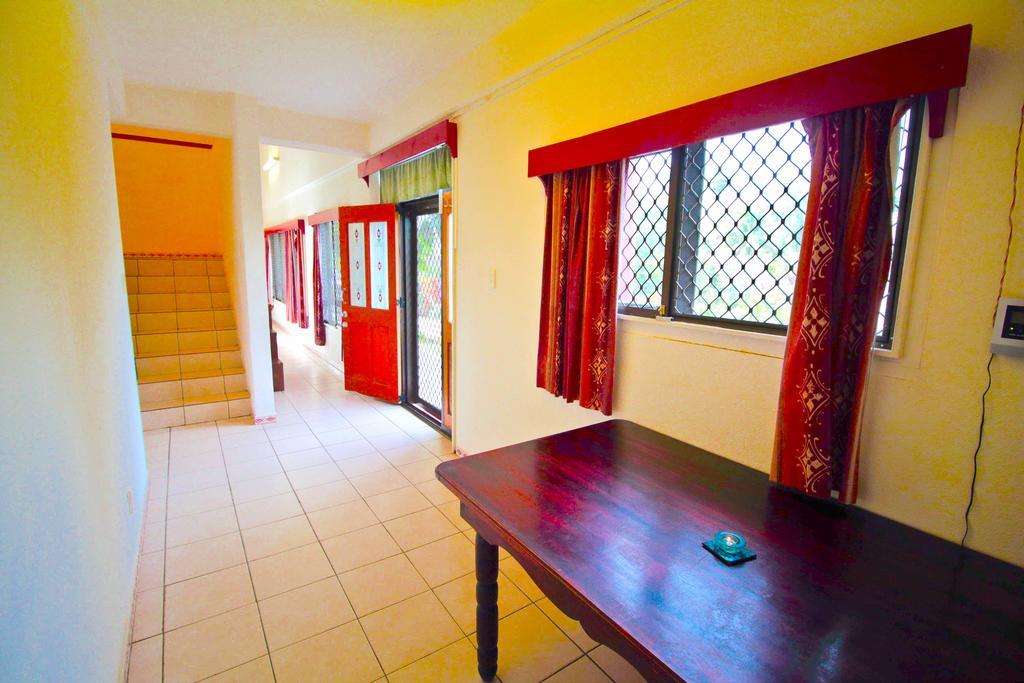 Tonga Holiday Villa ヌクアロファ エクステリア 写真
