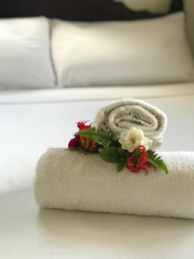 Tonga Holiday Villa ヌクアロファ エクステリア 写真