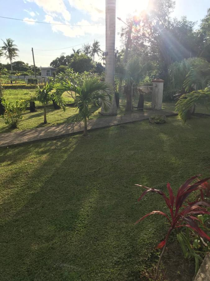 Tonga Holiday Villa ヌクアロファ エクステリア 写真